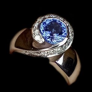 Tanzanite Diamond Halo white gold ring new